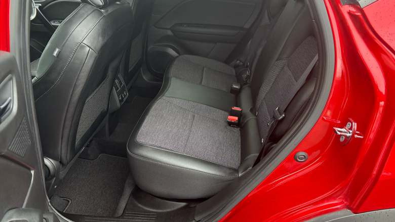 Renault Captur 1.6 E-Tech full hybrid 145 Rive Gauche 5dr Auto Hybrid Hatchback